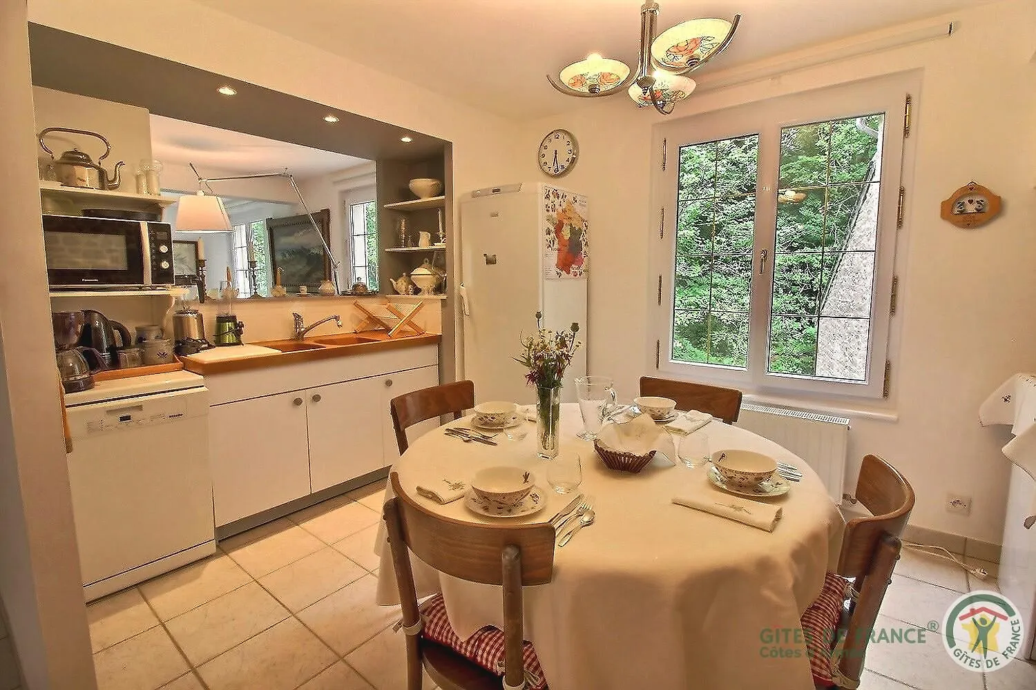 Le Vieux Moulin De Guingamp Bed and Breakfast Bégard Bed & Breakfast